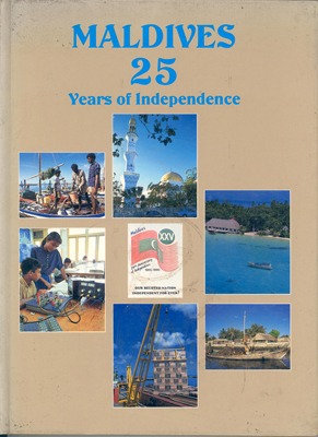 Cover of a commemorative Maldives booklet: '25 Years of Independence' with a collage of nine small photos on a beige background.
